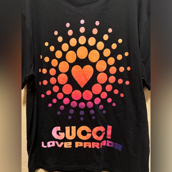New Authentic Gucci Love Parade Logo Shirt Size L - Picture 7 of 14